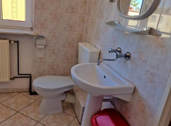 Rum i privatbostad Aura *